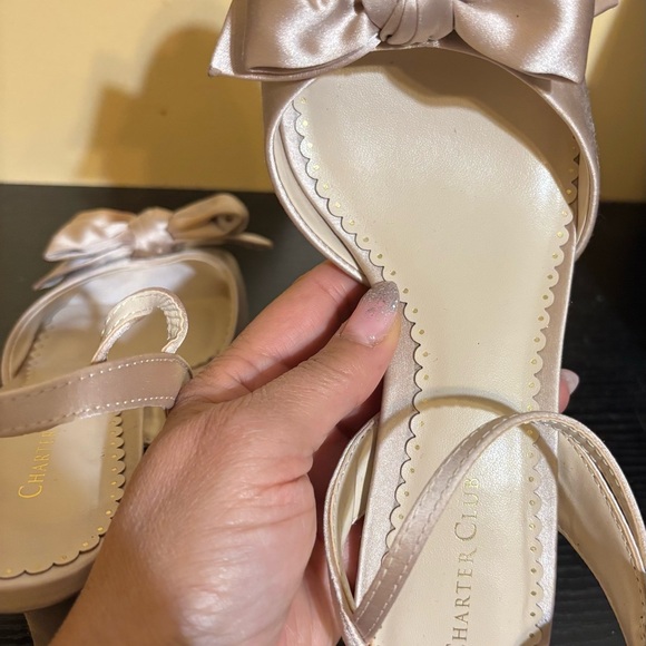 Charter Club Satin Kitty Heel Bow Sandal Size 7.5 - Picture 9 of 13